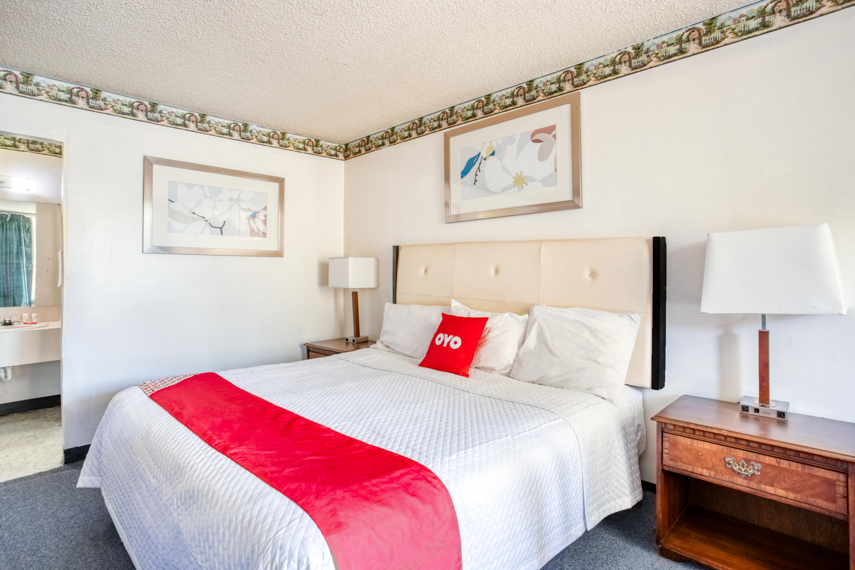 Oyo Hotel Petersburg Va - Templeton Dış mekan fotoğraf