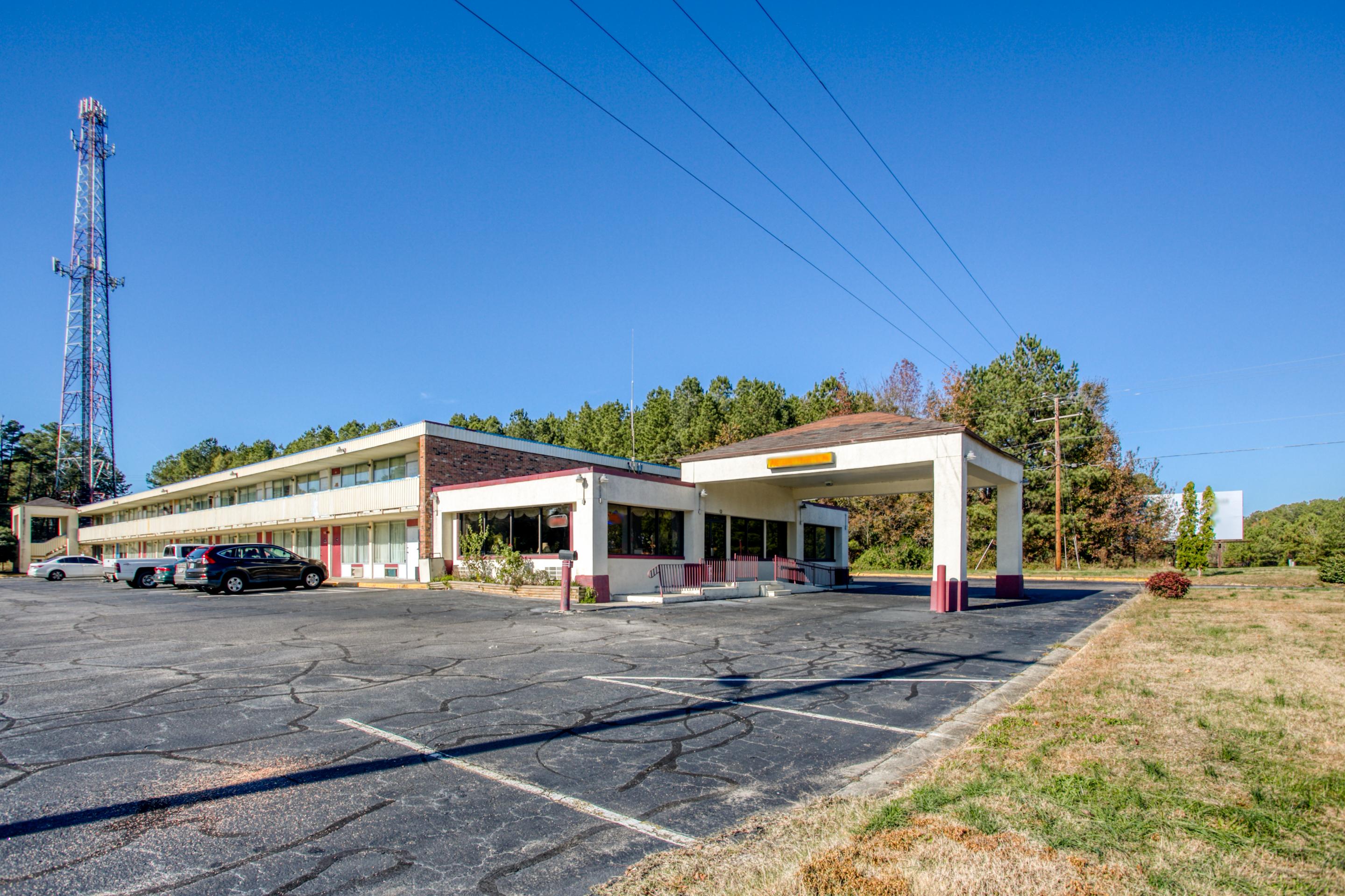 Oyo Hotel Petersburg Va - Templeton Dış mekan fotoğraf