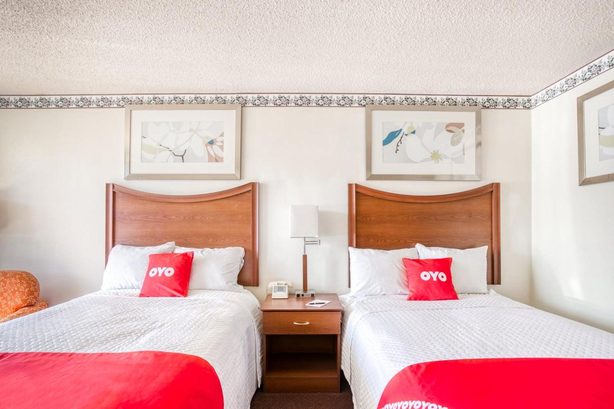 Oyo Hotel Petersburg Va - Templeton Dış mekan fotoğraf